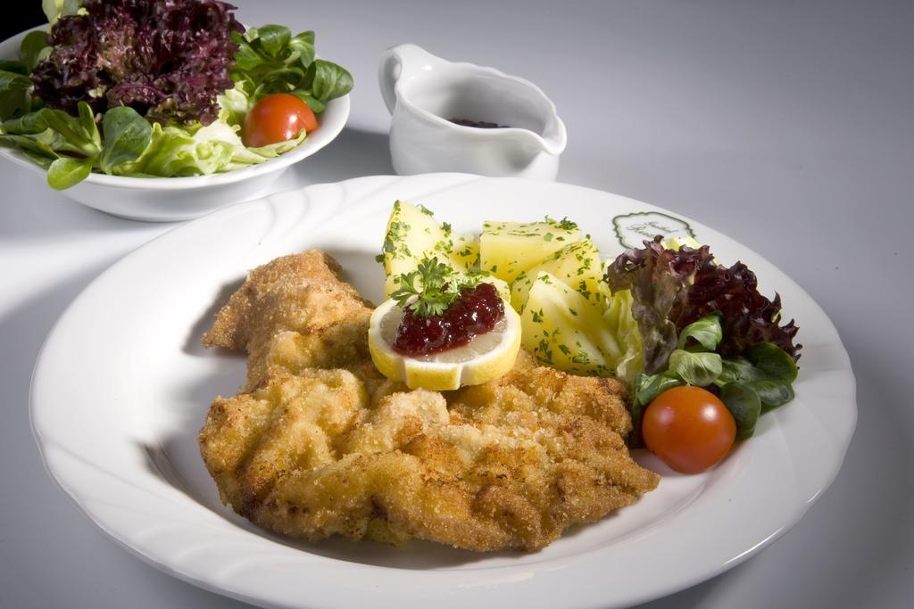 Biergasthof Riedberg Ried im Innkreis Ngoại thất bức ảnh